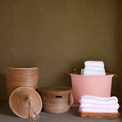 Aaliyah Woven basket with lid off